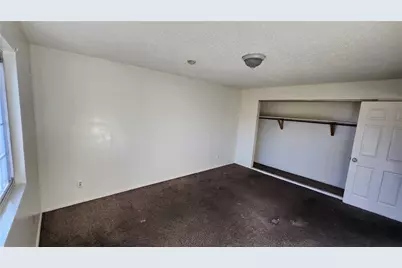 654 Oakford, Los Angeles, CA 90022 - Photo 31