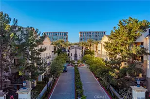 2408 Watermarke Pl, Irvine, CA 92612 - Photo 29