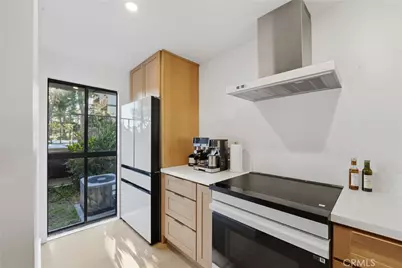 8103 Marina Pacifica, Long Beach, CA 90803 - Photo 11