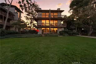 8103 Marina Pacifica, Long Beach, CA 90803 - Photo 3