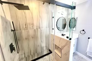 2501 W Sunflower Ave, Santa Ana, CA 92704 - Photo 29