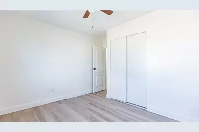 9293 Guava, Hesperia, CA 92345 - Photo 11