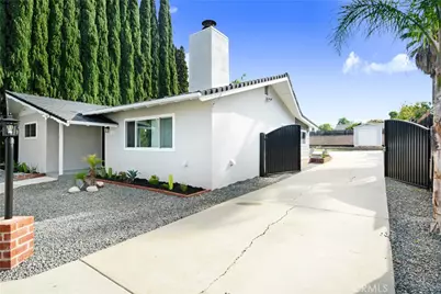 946 W Kendall, Corona, CA 92882 - Photo 3