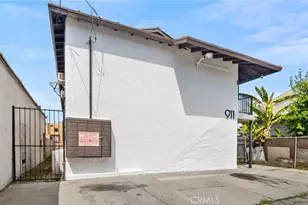 911 E 10th St, Long Beach, CA 90813 - Photo 3