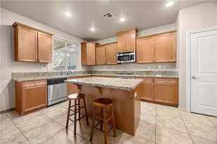 12836 Luna St, Eastvale, CA 92880 - Photo 5