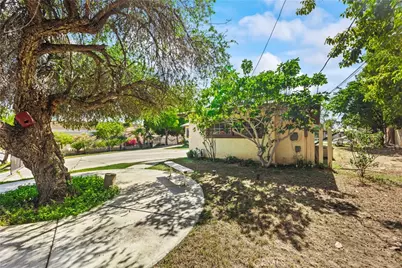 822 Corona, Corona, CA 92879 - Photo 3