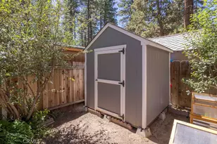 945 Tinker Bell Ave, Big Bear City, CA 92314 - Photo 35