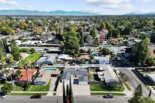 8008 Aura, Reseda, CA 91335 - Photo 27