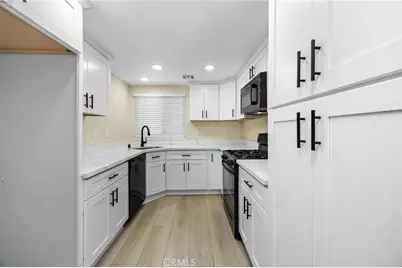 8347 Grenoble Street #9, Sunland, CA 91040 - Photo 11