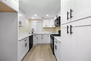 8347 Grenoble St, Sunland, CA 91040 - Photo 11