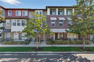 374 Aviator, Tustin, CA 92782 - Photo 53