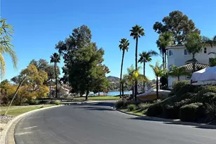 21734 Appaloosa Ct, Canyon Lake, CA 92587 - Photo 9