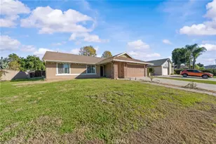 25570 Orangewood, Hemet, CA 92544 - Photo 3