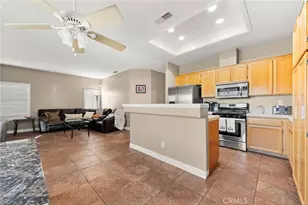 4060 N Flame Tree, Rialto, CA 92377 - Photo 13