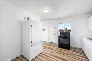 8443 Dogbane, California City, CA 93505 - Photo 21