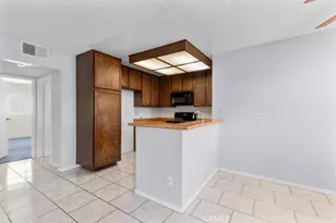 13100 Bromont Ave, Sylmar, CA 91342 - Photo 7