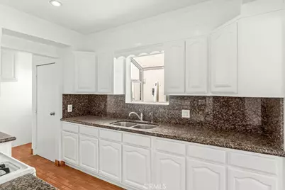 2405 Clyde, Los Angeles, CA 90016 - Photo 9