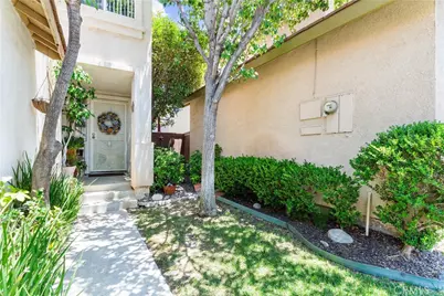 861 Shade Tree Way, Corona, CA 92878 - Photo 3