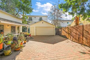 14248 Friar St, Van Nuys, CA 91401 - Photo 31