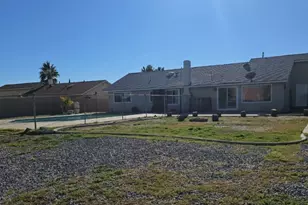 14220 Deer Trail, Victorville, CA 92392 - Photo 17