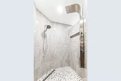 16255 Pacific Cir. #202, Huntington Beach, CA 92649 - Photo 19