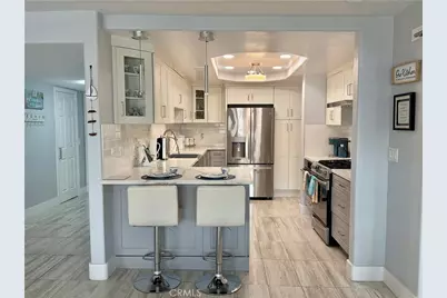 16255 Pacific Cir. #202, Huntington Beach, CA 92649 - Photo 7