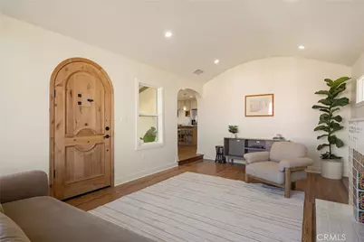 2014 W 84th Street, Los Angeles, CA 90047 - Photo 15