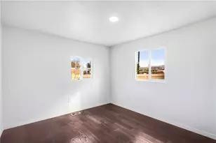 220 S Elk St, Hemet, CA 92543 - Photo 9