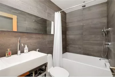 1125 Pico #109, Santa Monica, CA 90405 - Photo 25