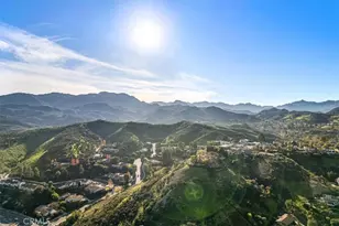 1196 Landsburn Cir, Westlake Village, CA 91361 - Photo 35