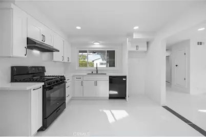 230 S Camellia, Anaheim, CA 92804 - Photo 13