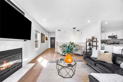 3822 Clayton Avenue, Los Angeles, CA 90027 - Photo 3