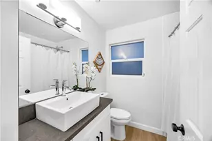 3822 Clayton Ave, Los Angeles, CA 90027 - Photo 19