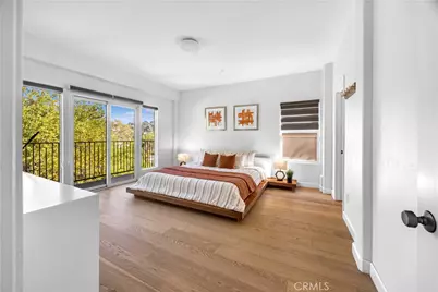 3822 Clayton Avenue, Los Angeles, CA 90027 - Photo 9