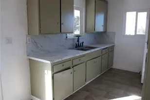 5954 Valley View St, Joshua Tree, CA 92252 - Photo 9