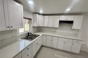 128 130 E 1st, Buttonwillow, CA 93206 - Photo 5