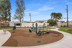 4412 Green, Los Alamitos, CA 90720 - Photo 19