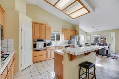 12794 Rain Shadow, Victorville, CA 92395 - Photo 13