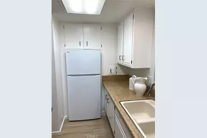 13581 Medinac Ln M5-71E, Seal Beach, CA 90740 - Photo 11