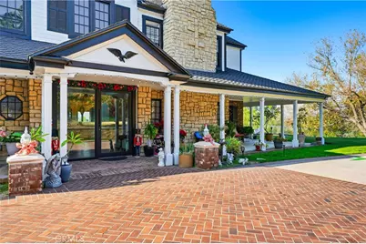 381 S Henning Way, Anaheim, CA 92807 - Photo 5