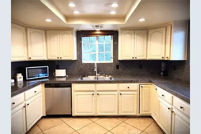 13545 Cielo Azul, Desert Hot Springs, CA 92240 - Photo 11