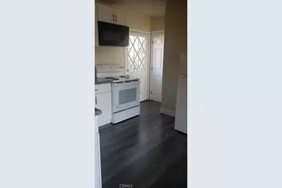 1742 W 82nd, Los Angeles, CA 90047 - Photo 33