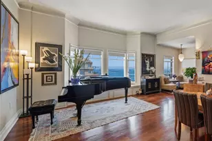 800 E Ocean Blvd, Long Beach, CA 90802 - Photo 1