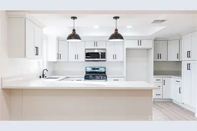 9515 Juniper, Apple Valley, CA 92308 - Photo 7