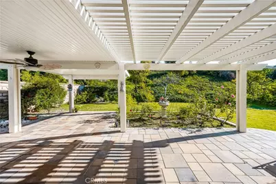 23742 Via Navarra, Mission Viejo, CA 92691 - Photo 21