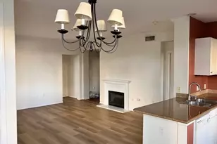 3134 Watermarke Pl, Irvine, CA 92612 - Photo 13