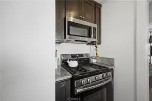 1250 W 87th, Los Angeles, CA 90044 - Photo 15