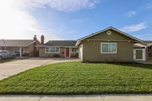 15931 Puritan, Huntington Beach, CA 92647 - Photo 3