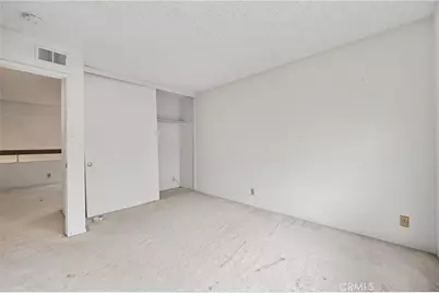 46 Christamon W, Irvine, CA 92620 - Photo 23