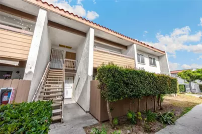 2521 W Sunflower Avenue #R8, Santa Ana, CA 92704 - Photo 21